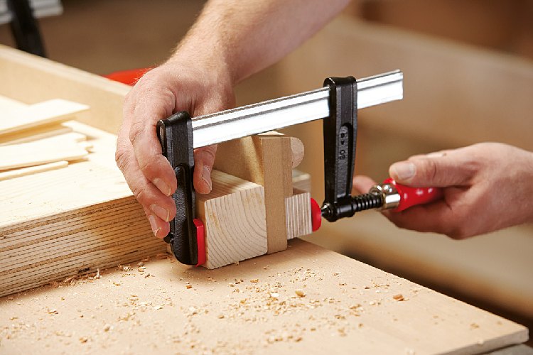 BESSEY TPN50S14BE svěrka šroubová z temperované slitiny 500x140 mm