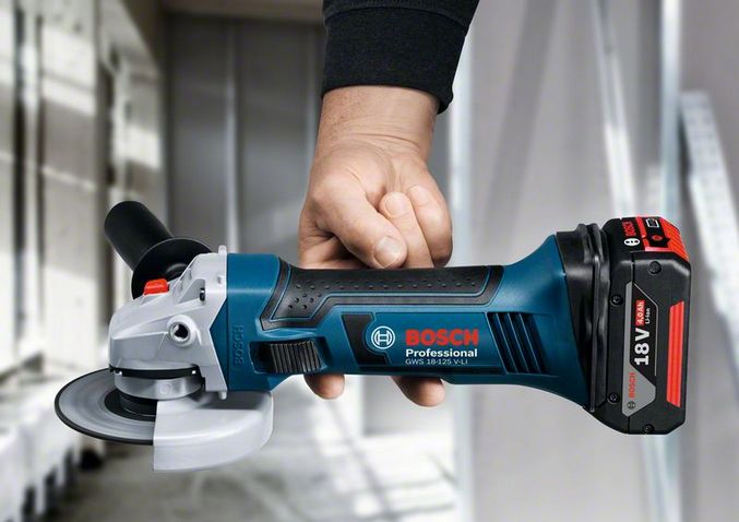 Bosch GWS 12V-76 Professional aku úhlová bruska 3,0Ah - 06019F200B