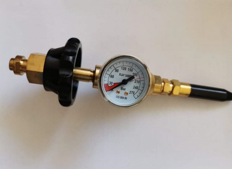 REDUKČNÍ VENTIL HELIUM K NAFUKOVÁNÍ BALÓNKŮ W21.8 - HOBBY