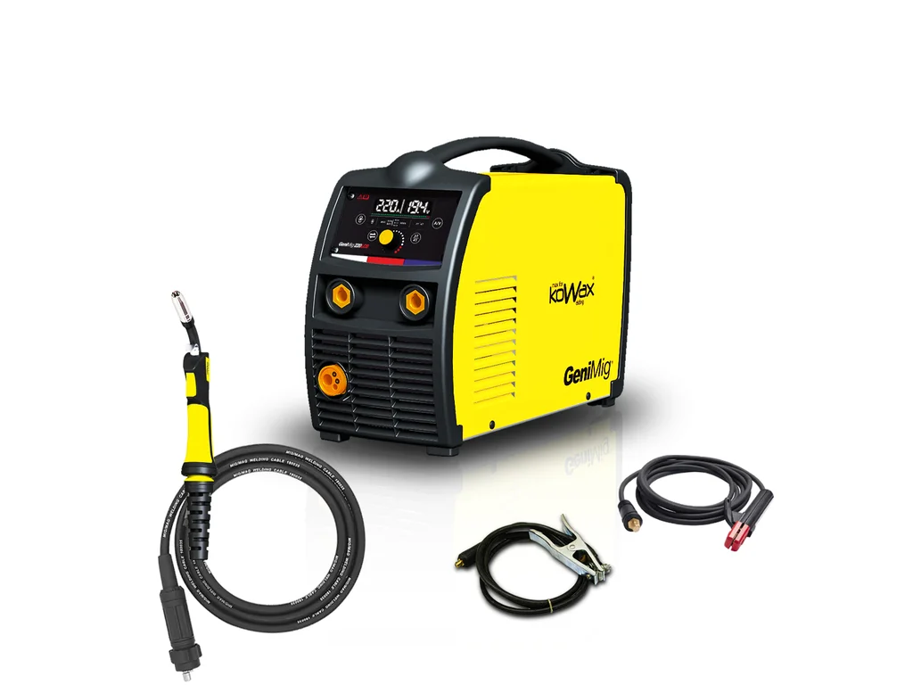 KOWAX GeniMig 220LCD, Svářecí invertor MIG/MAG/MMA, hořák 4m ULTRA 150A, kabely 3m