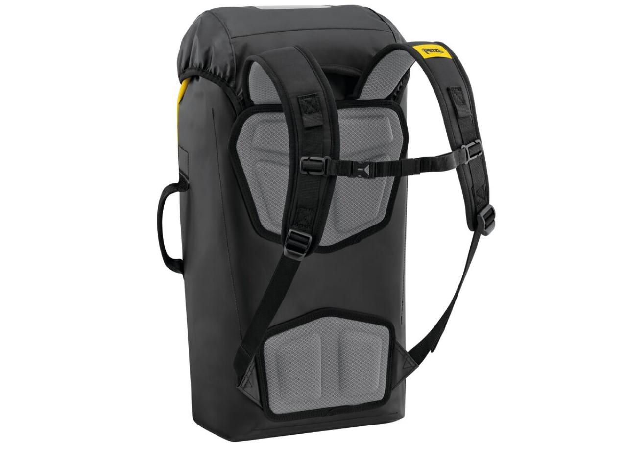 PETZL TRANSPORT 30 L odolný vak černý