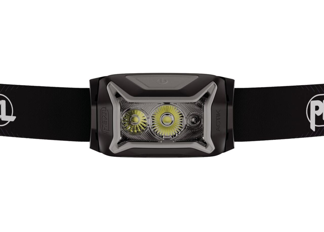 PETZL ACTIK CORE BLACK 2025 čelová svítilna černá