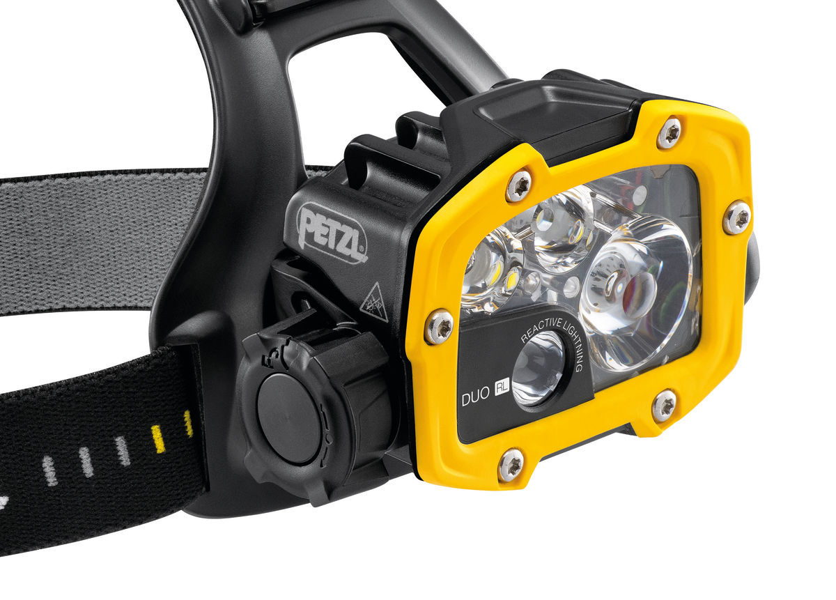 PETZL DUO RL Ultravýkonná dobíjecí čelová svítilna