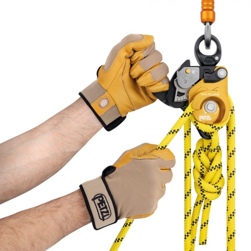 PETZL TWIN RELEASE dvojitá kladka s blokantem