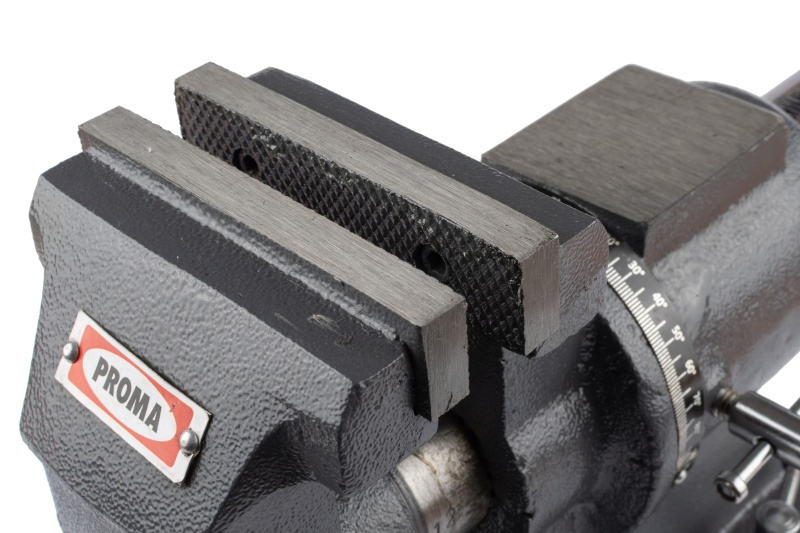 PROMA VS-105 víceúčelový stolní svěrák, otočný, čelisti na trubky