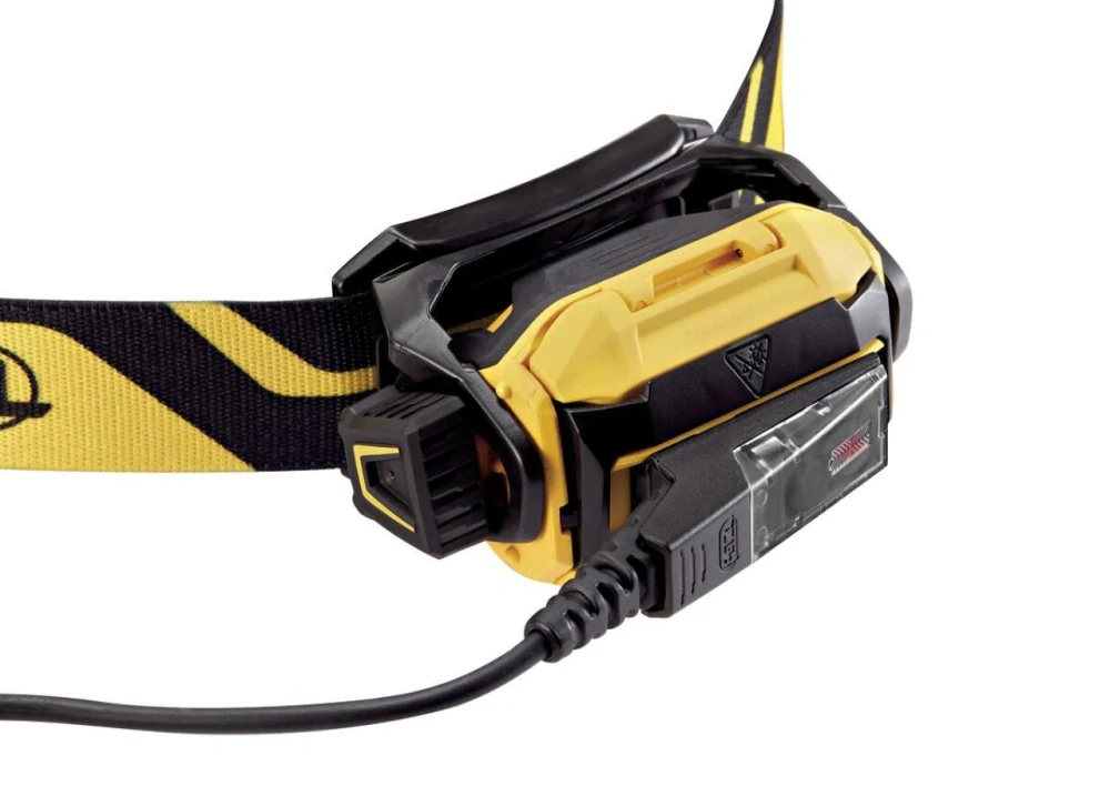 PETZL PIXA R čelová svítilna s akumulátorem Core Pro