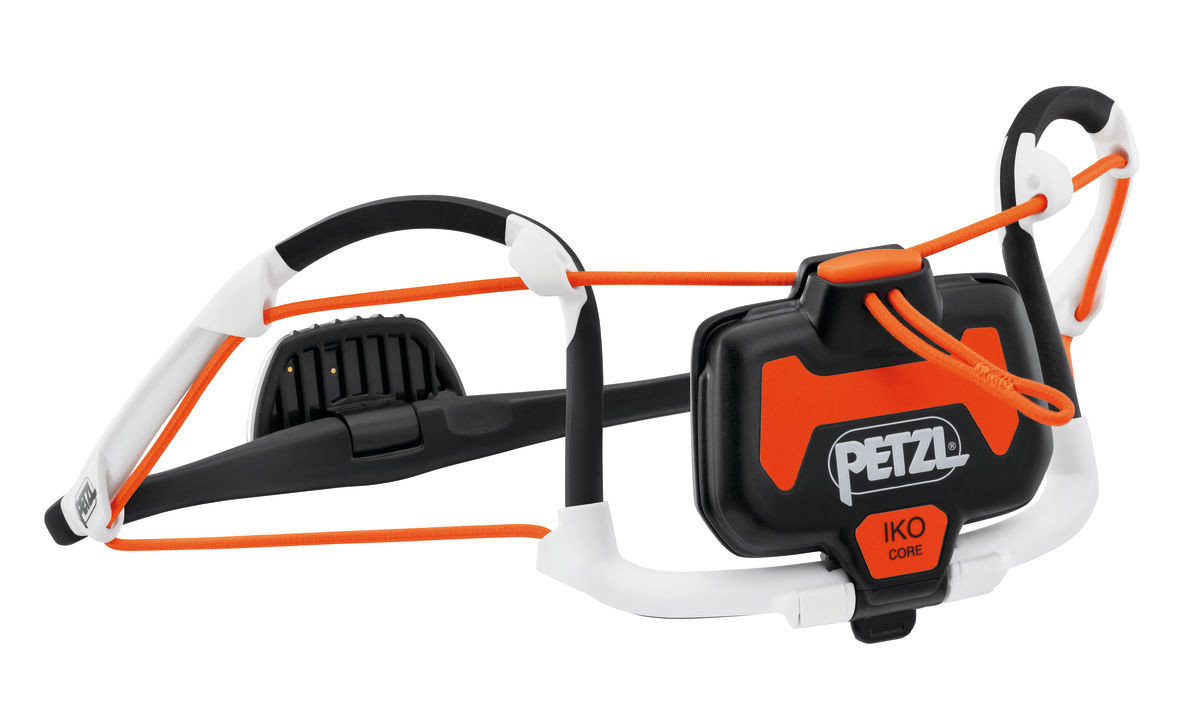 PETZL IKO CORE nabíjecí čelová svítilna
