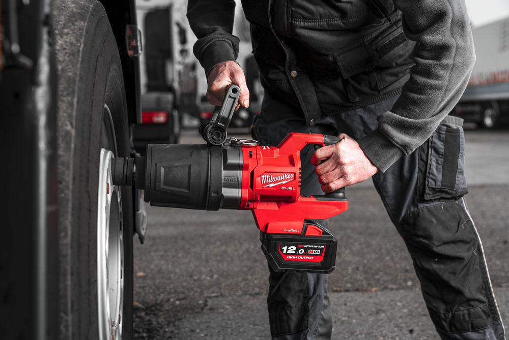 MILWAUKEE M18 ONEFHIWF1DS-0C Aku rázový utahovák ONE-KEY 18V; 2711Nm; 1" (bez aku)