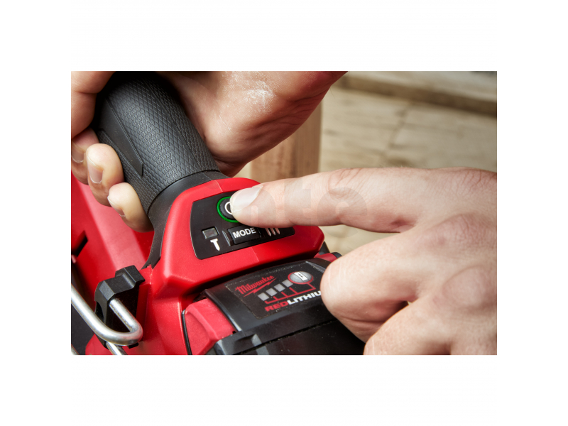 MILWAUKEE M18 FFNS-502C Aku hřebíkovačka na kotevní hřebíky se samostatným nástřelem 18V/5,0Ah - 4933478302