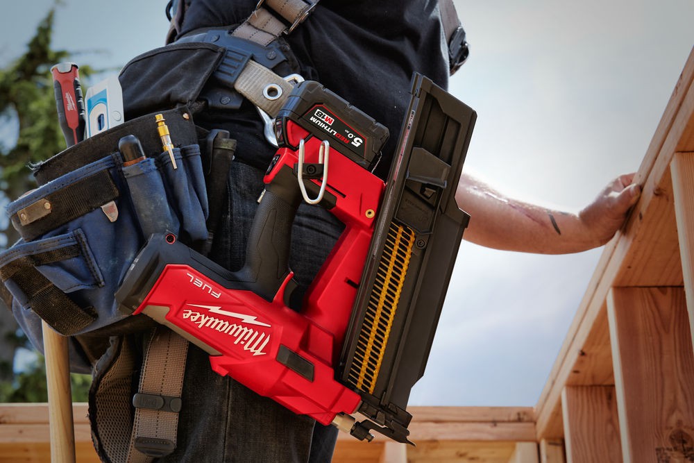 MILWAUKEE M18 FFN21-0C FUEL Aku 21° hřebíkovačka na kotevní hřebíky 18V (bez aku) - 4933478993