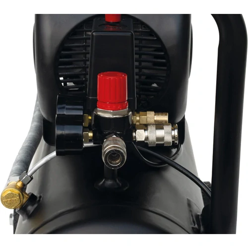Black Wind BL-1,5-24CM olejový pístový kompresor 1,5kW