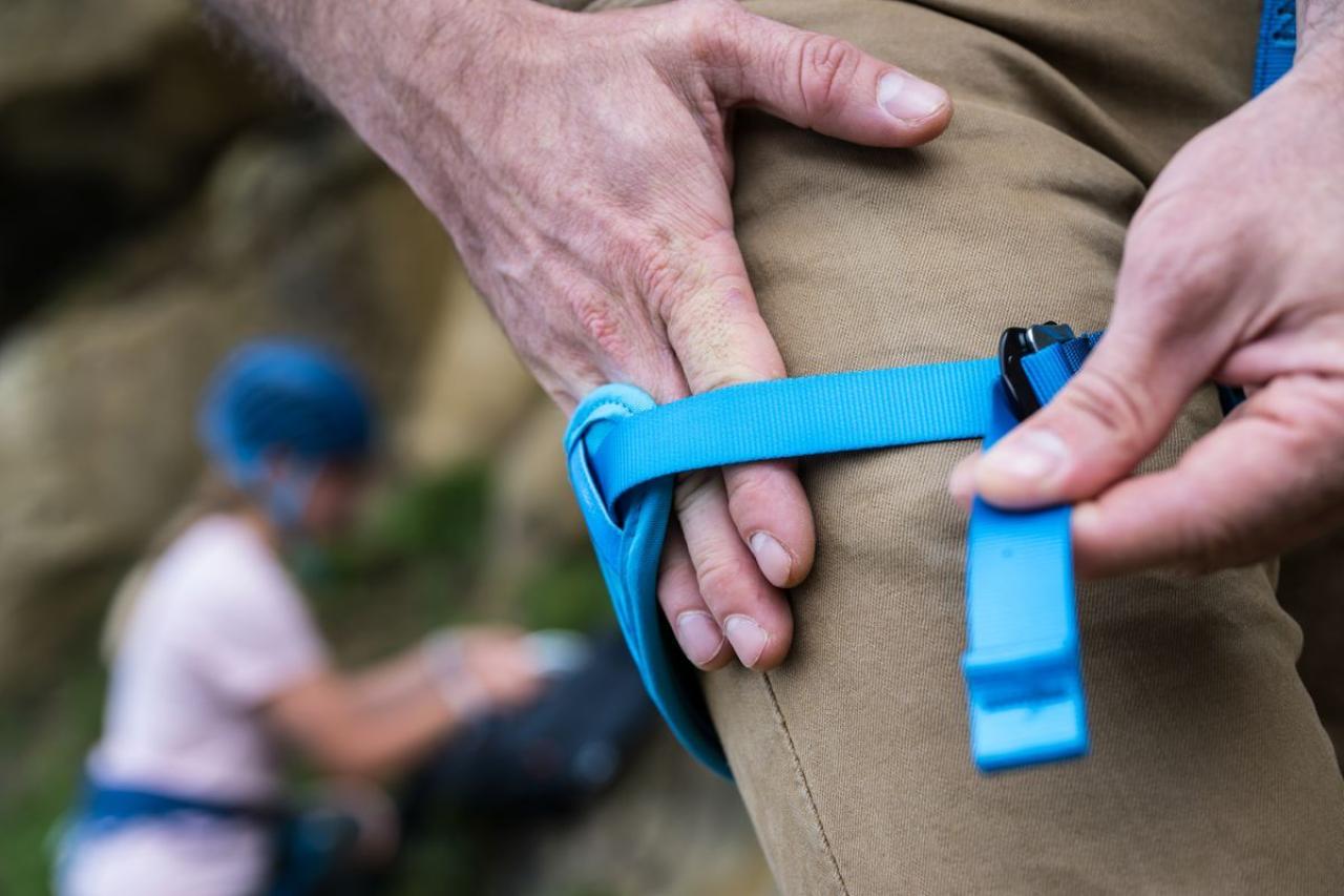 PETZL CORAX 1 Navy Blue sedací úvazek modrý