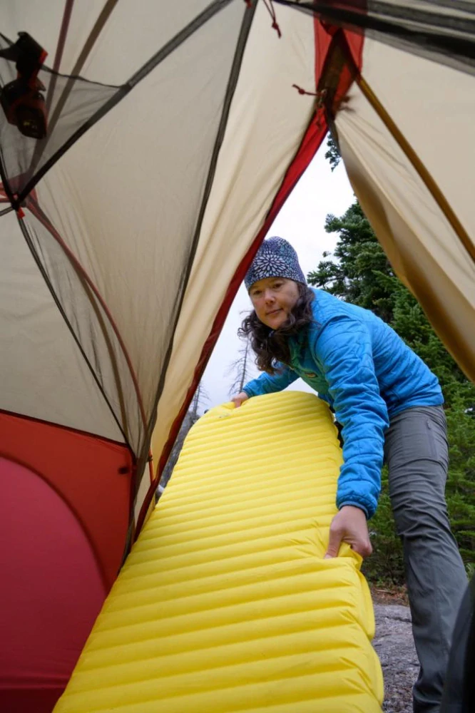 Therm-a-Rest NEOAIR XLITE NXT RShort Solar Flare nafukovací karimatka žlutá 168x51x7,6 cm