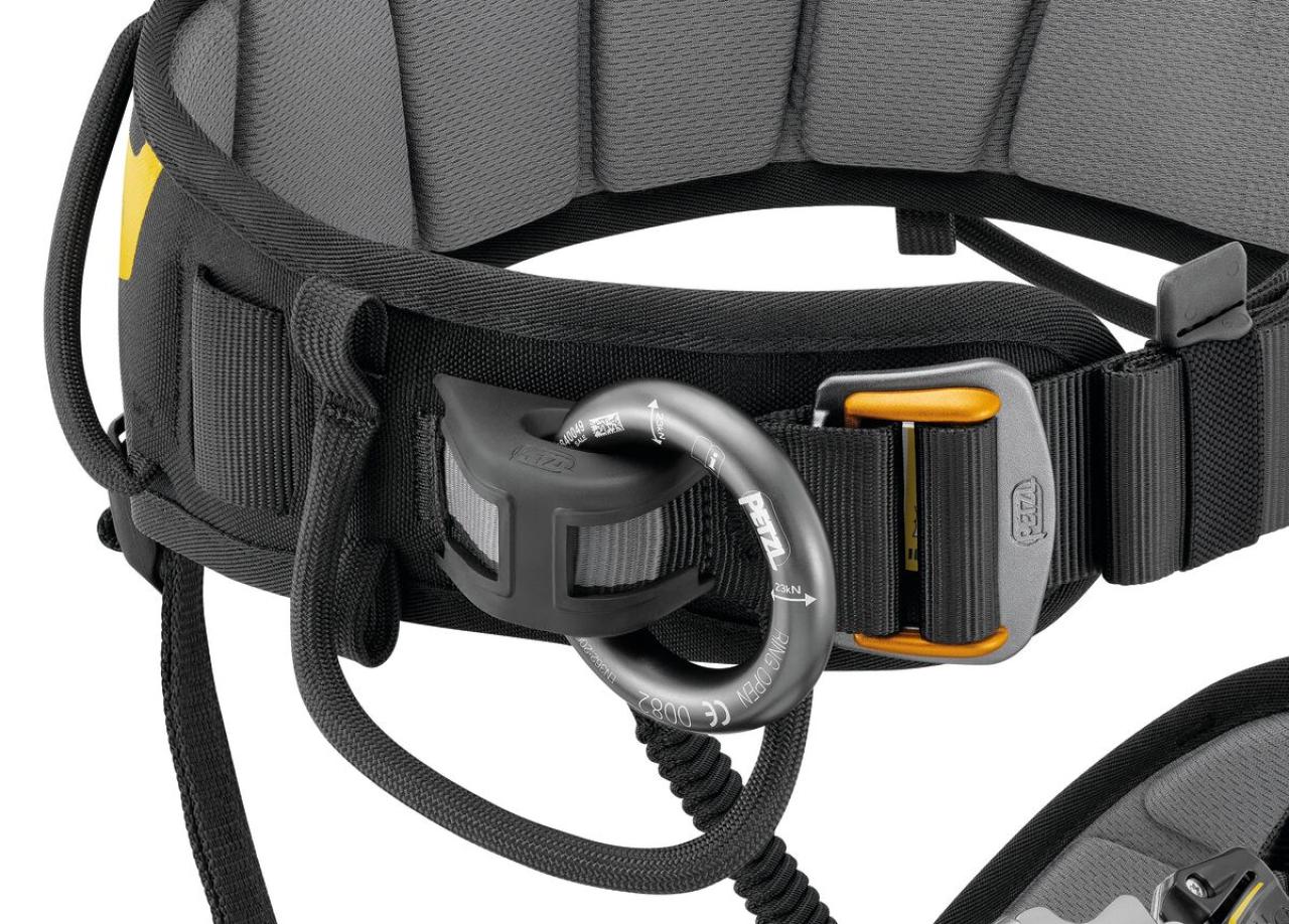 PETZL FALCON 2 nastavitelný úvazek ČERNÝ