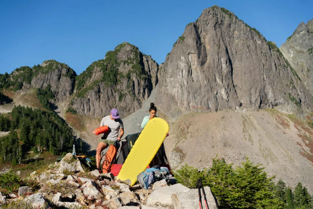 Therm-a-Rest NEOAIR XLITE NXT RShort Solar Flare nafukovací karimatka žlutá 168x51x7,6 cm