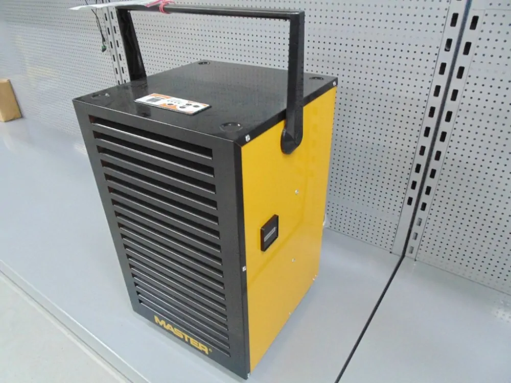 Master DH 732P Odvlhčovač, vysoušeč vzduchu