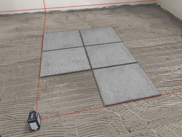 KREATOR KRT706310 Křížový laser 90°