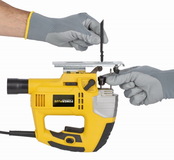 PowerPlus POWX0331 Přímočará pila 650 W