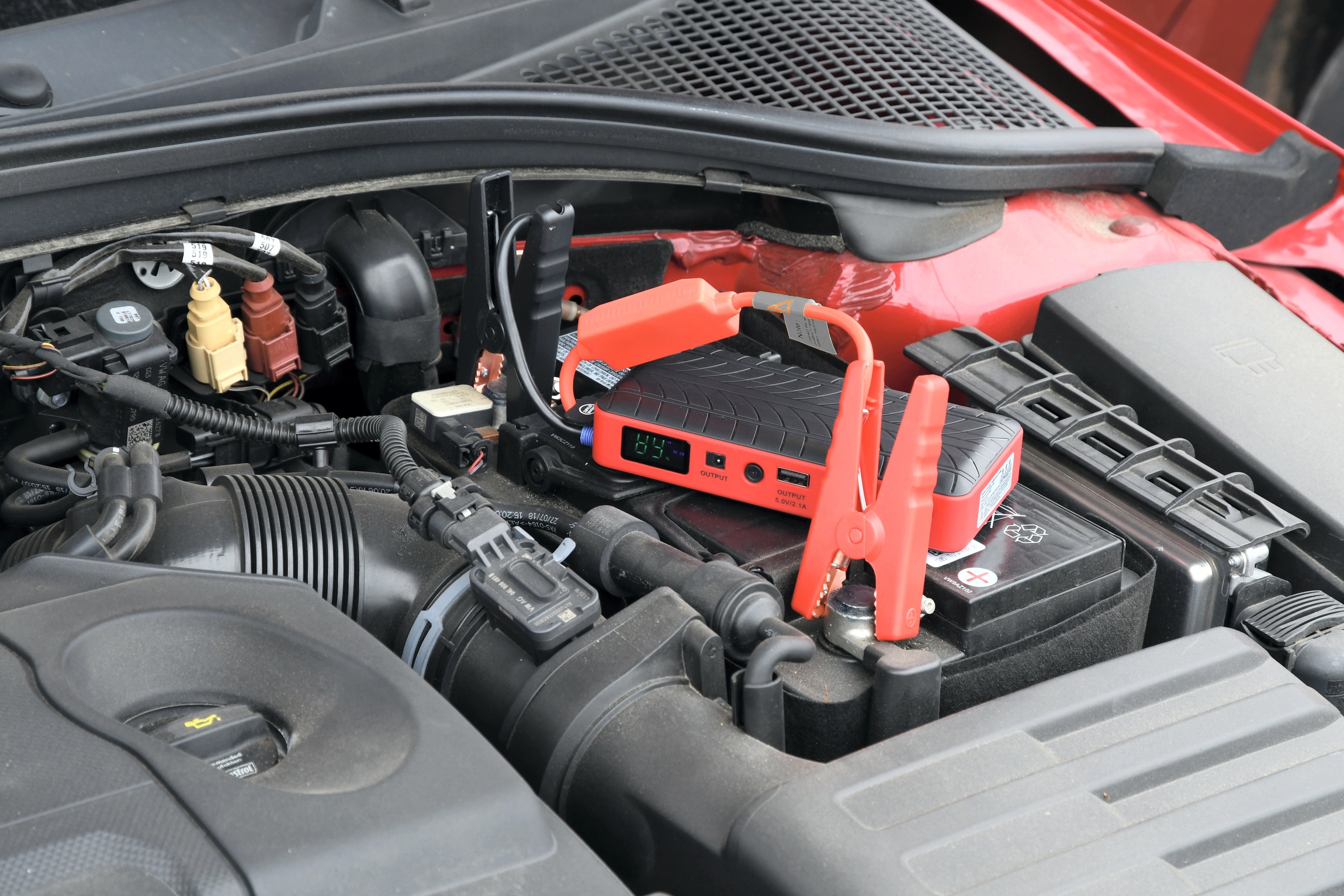 Compass 07163 Powerbanka s funkcí JUMP STARTER 10.000mAh 600A