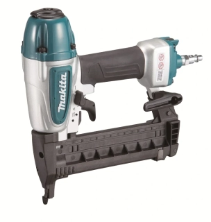 MAKITA AT638A pneu sponkovačka 15-38 mm
